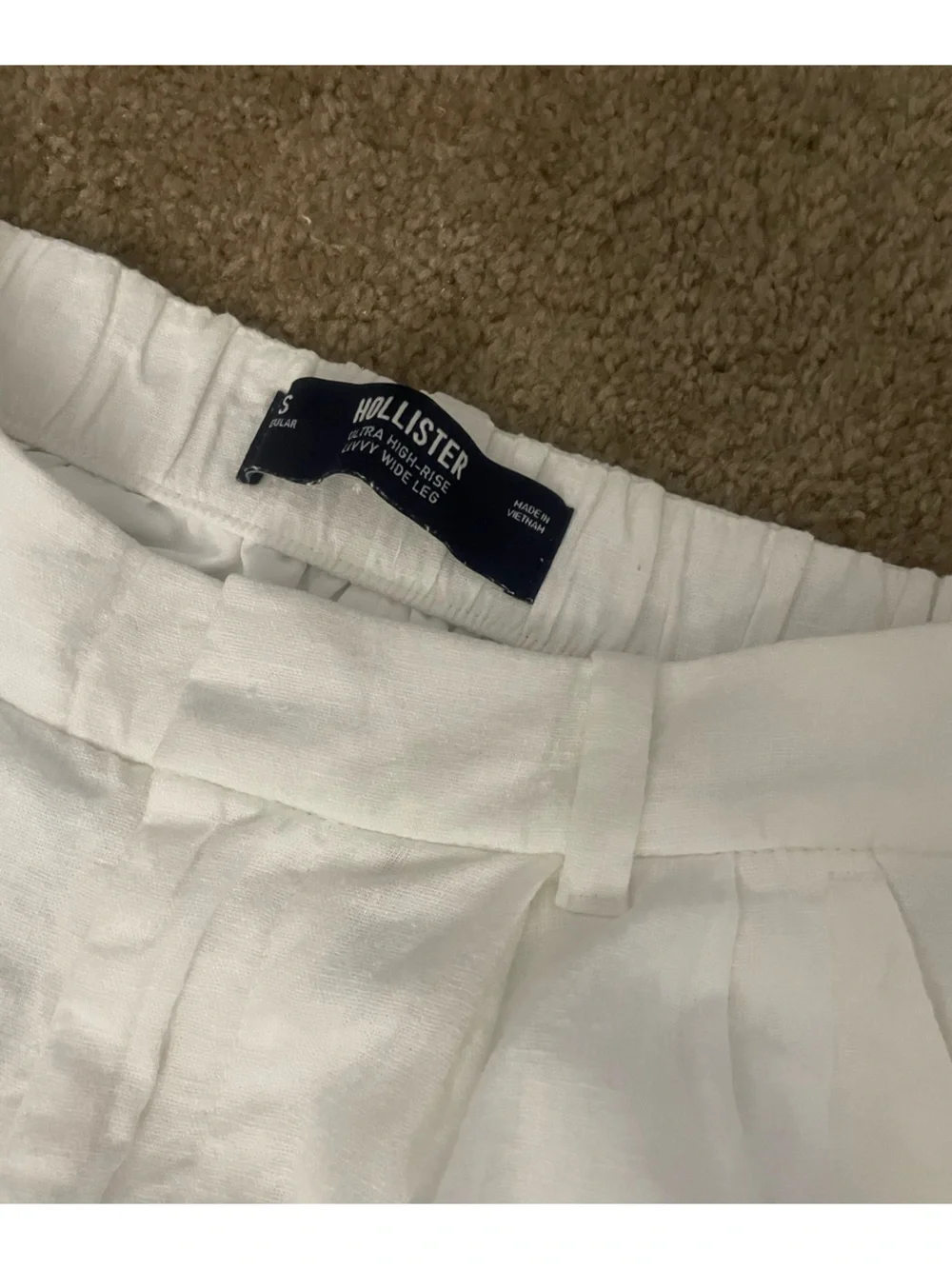 Women’s Hollister White linen blend pants white size small ( READ!!)